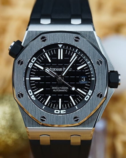 No Reserve - 2016 Audemars Piguet Royal Oak Offshore Diver 42MM Black Dial Rubber Strap (15710ST.OO.A002CA.01)