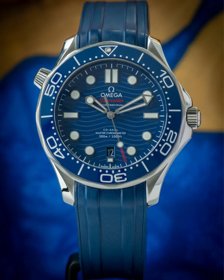 2024 Omega Seamaster Diver 300M 42MM Blue Dial Rubber Strap (210.32.42.20.03.001)