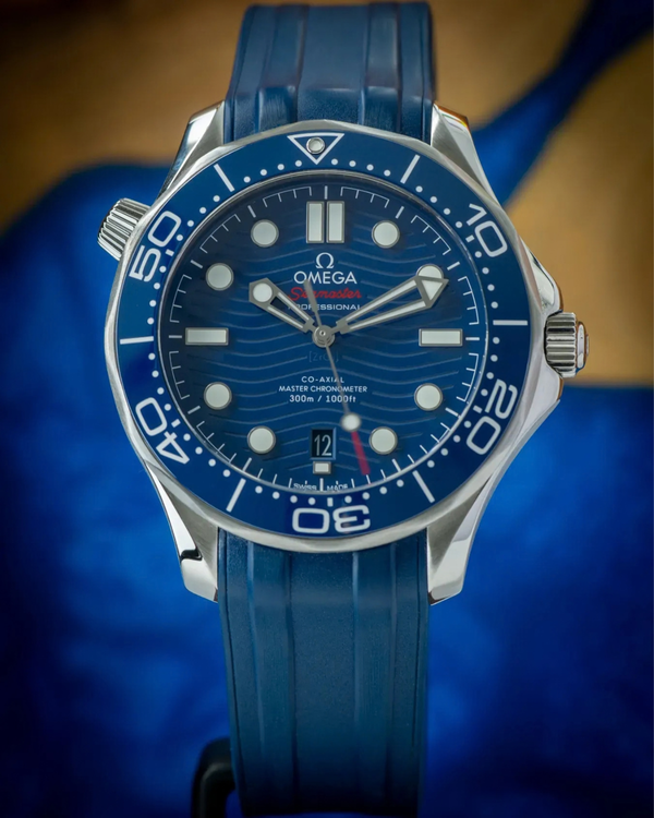 2024 Omega Seamaster Diver 300M 42MM Blue Dial Rubber Strap (210.32.42.20.03.001)