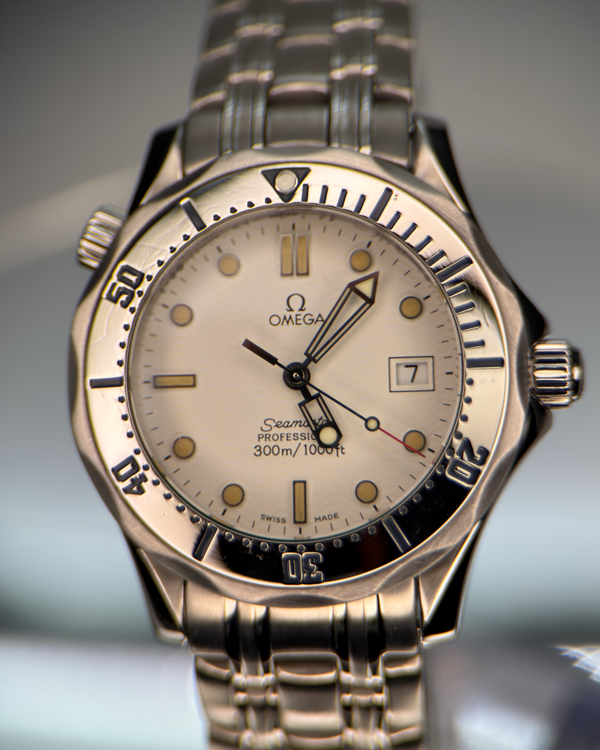 1995 Omega Seamaster Chronometer 36.25MM Quartz White Dial Steel Bracelet (196.1502)