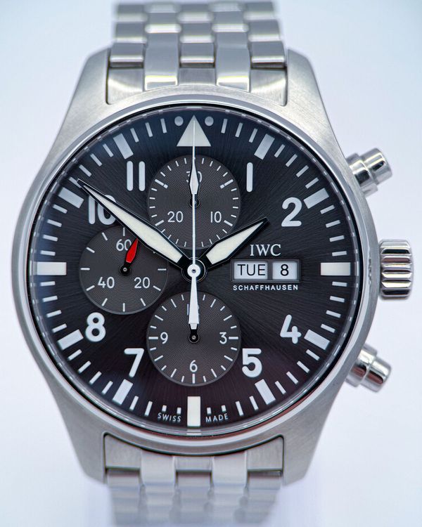 2017 IWC Schaffhausen Pilot Spitfire Chronograph 43MM Grey Dial Steel Bracelet (IW377719)