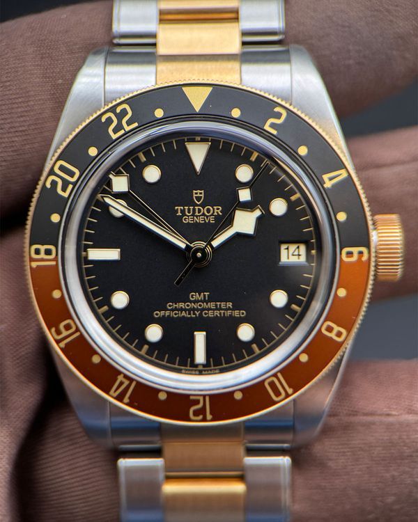2022 Tudor Black Bay GMT S&G "Root Beer" 41MM Black Dial Two-Tone Bracelet (M79833MN-0001)