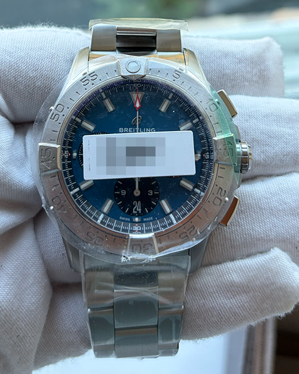 2026 Breitling Avenger (AB0146101C1A1)