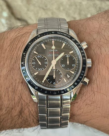 Omega Speedmaster Date 40MM Grey Dial Steel Bracelet (323.30.40.40.06.001)