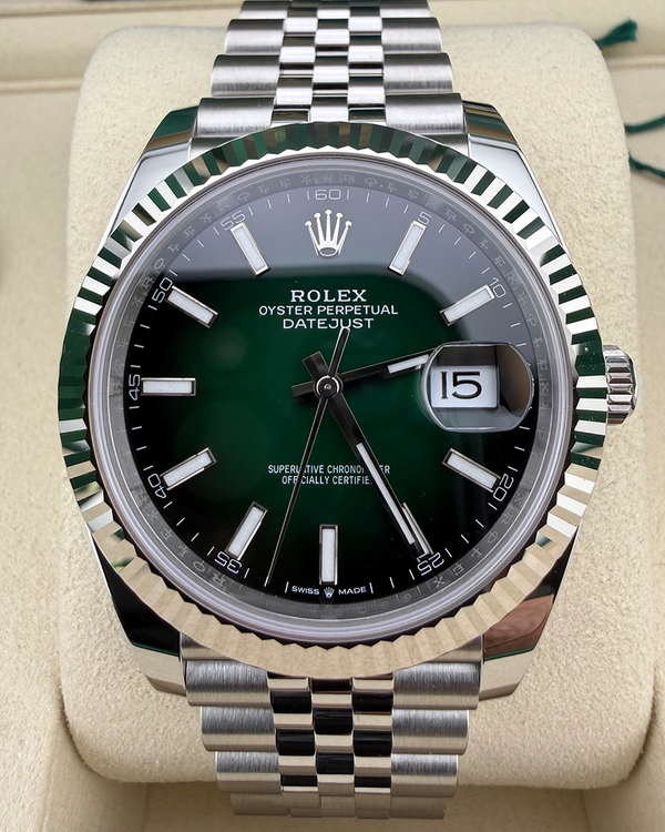 New?Learn how it works. 2026 Rolex Datejust 41MM Green "Ombré" Dial Jubilee Bracelet (126334)