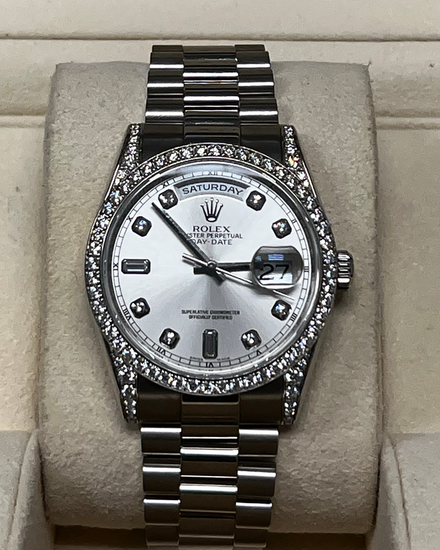 2015 Rolex Day-Date 36MM Silver Dial White Gold President Bracelet (118339)