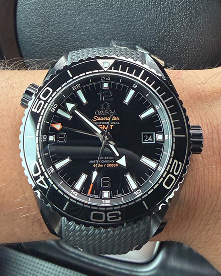 2020 Omega Seamaster Planet Ocean 600M "Deep Black" 45.5MM Black Dial Rubber Strap (215.92.46.22.01.001)