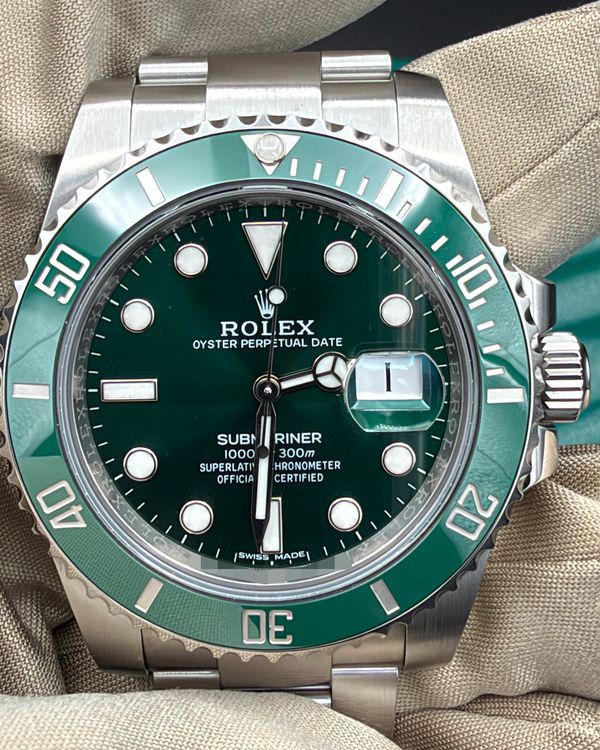 2019 Rolex Submariner Date "Hulk" 40MM Green Dial Oyster Bracelet (116610LV)