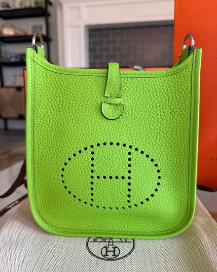 2026 Hermès Evelyne TPM Small Green Leather Palladium-Plated Hardware Leather Strap (Evelyne)