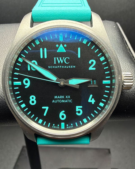 2026 IWC Schaffhausen Pilot Mark XX Mercedes-AMG Petronas F1 40MM Black Dial Rubber Strap (IW328210)