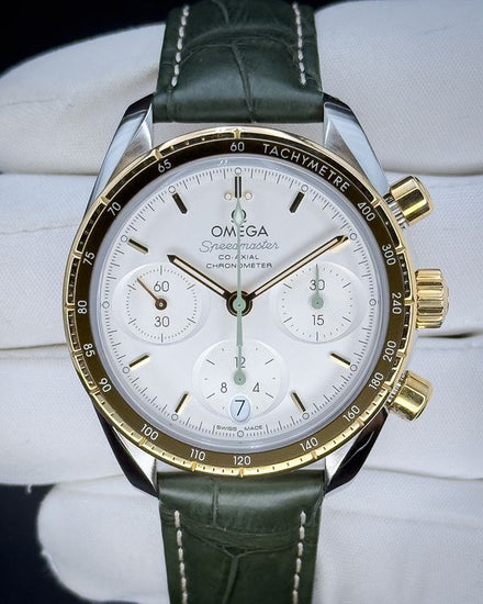 2020 Omega Speedmaster 38' 38MM Silver Dial Leather Strap (324.23.38.50.02.001)