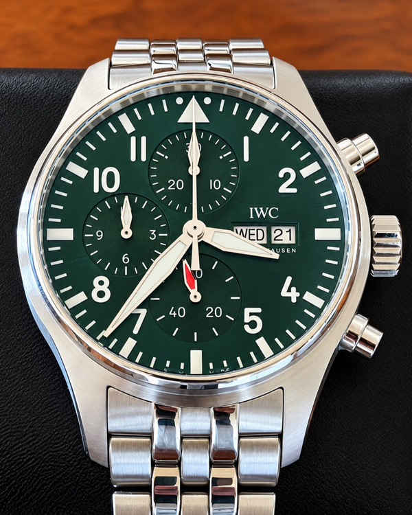 2023 IWC Schaffhausen Pilot Chronograph 43MM Green Dial Steel Bracelet (IW378006)