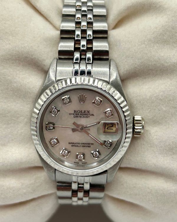 Rolex Lady-Datejust 26MM Mother of Pearl Dial Jubilee Bracelet (6917)