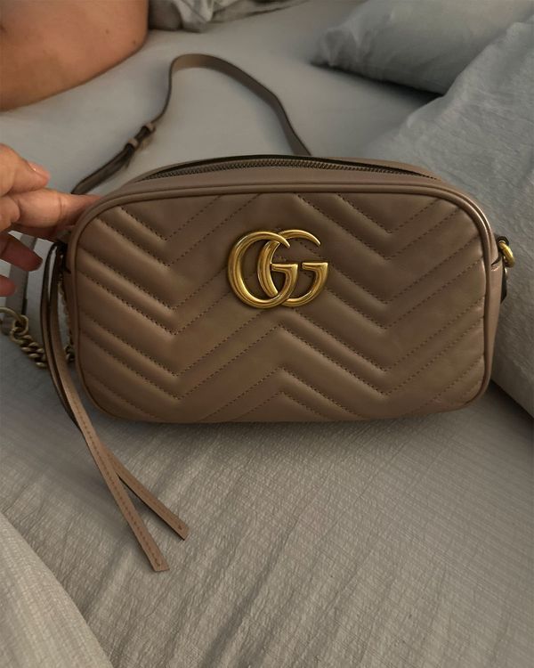 No Reserve - 2022 Gucci GG Marmont Matelassé Beige Leather Gold-Tone Hardware (447632)