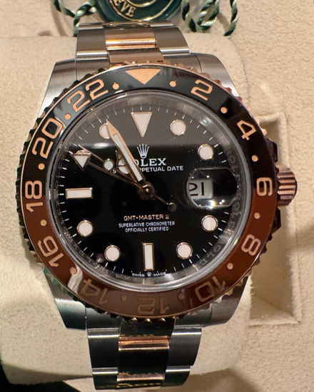 2020 Rolex GMT-Master II "Rootbeer" 40MM Black Dial Two-Tone Oyster Bracelet (126711CHNR)