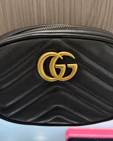 Gucci Marmont 7.25 x 4 x 1.25IN Leather Gold-Tone Hardware (Bag)