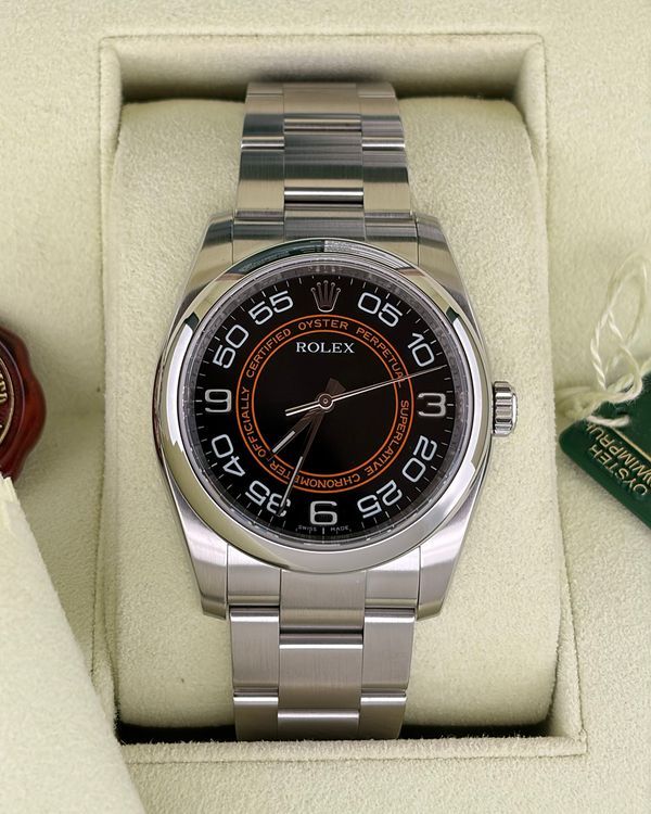 Rolex Oyster Perpetual (116000)