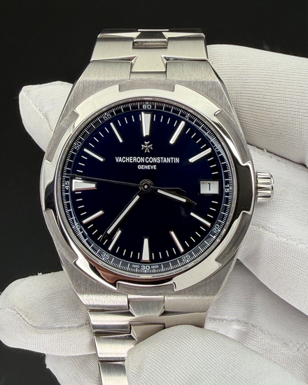 2020 Vacheron Constantin Overseas 41MM Blue Dial Steel Bracelet (4500V/110A-B128)