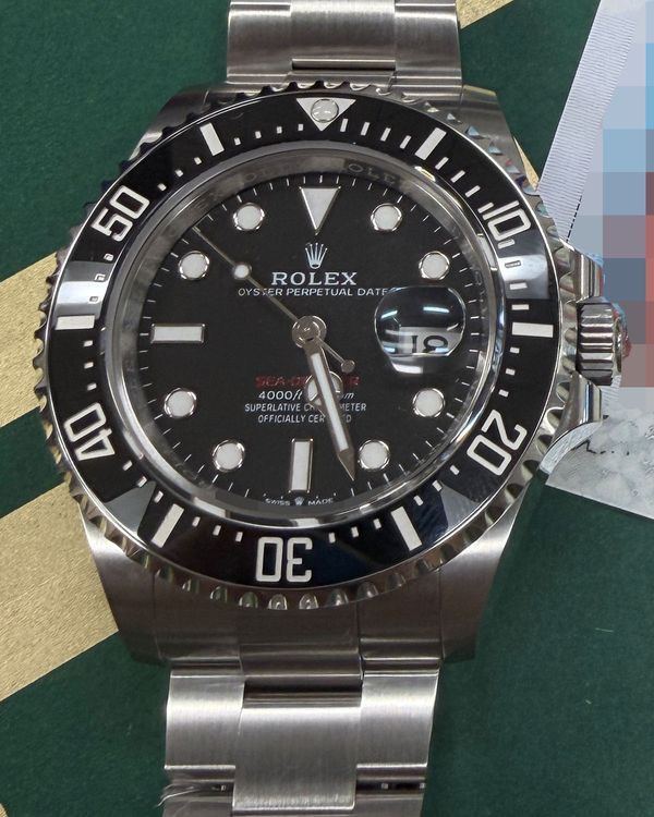 Rolex Sea-Dweller (126600)