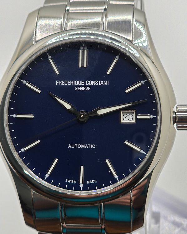Frederique Constant Classics 40MM Black Dial Steel Bracelet (FC-303N6B6B)