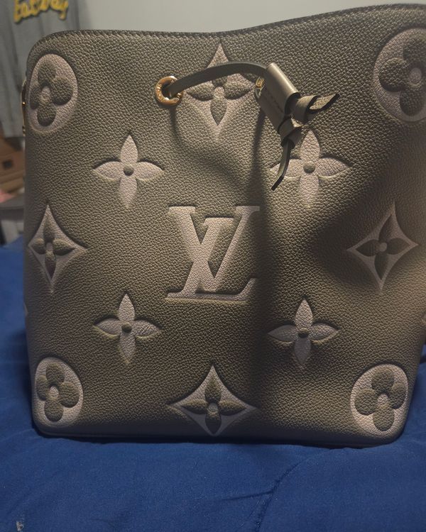 No Reserve - Louis Vuitton NéoNoé MM Tourterelle Brown Leather Gold-Tone Hardware (M45497)