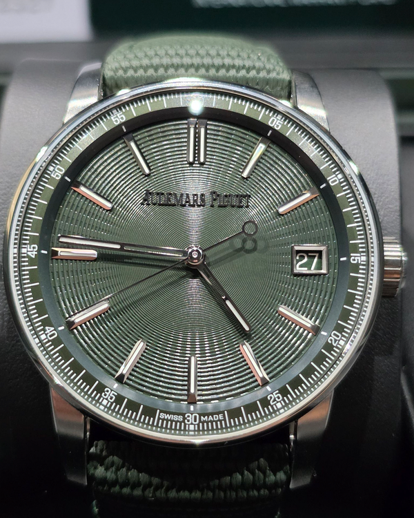 No Reserve - 2025 Audemars Piguet Code 11.59 41MM Green Dial Textile Strap (15210ST.OO.A056KB.01)