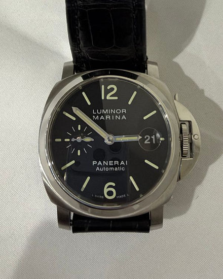 2007 Panerai Luminor Marina 40MM Black Dial Leather Strap (PAM00048)