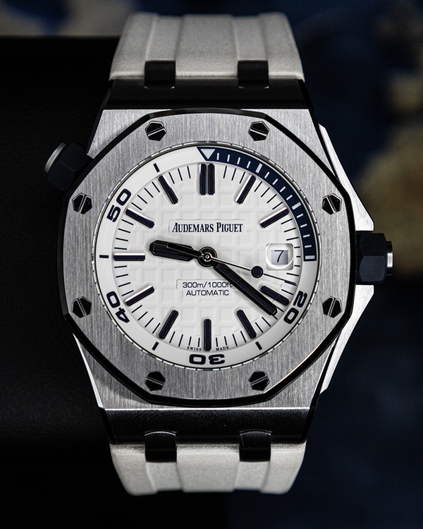 2019 Audemars Piguet Royal Oak Offshore Diver "Admiral Boutique" S.E. 42MM White Dial Rubber Strap (15710ST.OO.A010CA.01)