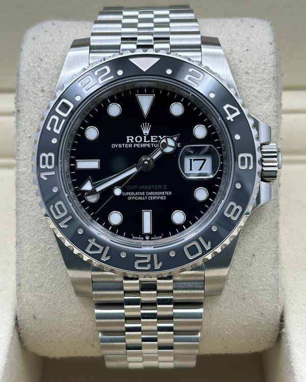 2026 Rolex GMT-Master II "Bruce Wayne" 40MM Black Dial Jubilee Bracelet (126710GRNR)