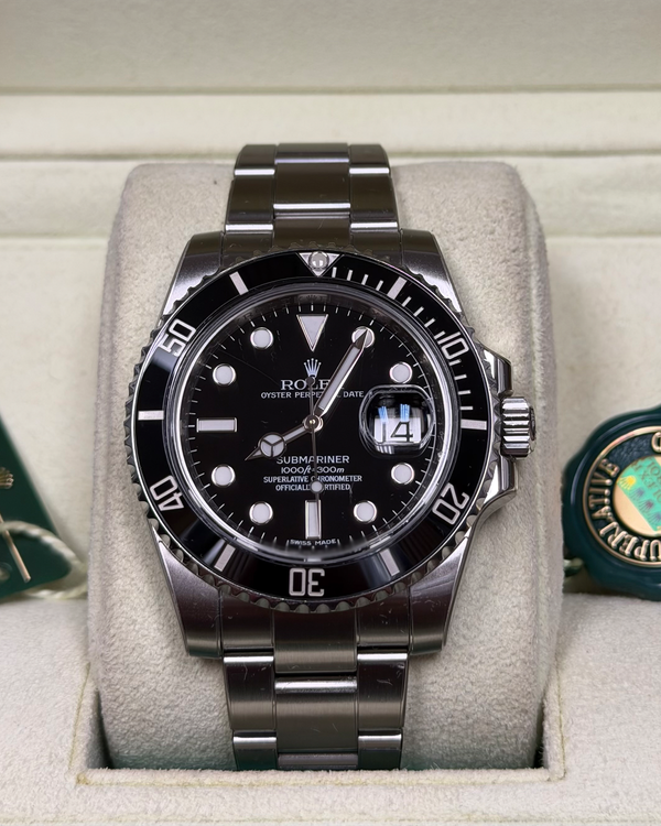 No Reserve - 2014 Rolex Submariner Date 40MM Black Dial Oyster Bracelet (116610)