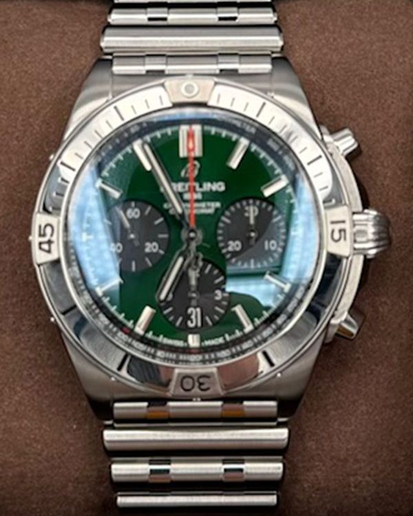 No Reserve - 2021 Breitling Chronomat B01 42MM Green Dial Steel Bracelet (AB0134101L1A1)