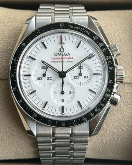 2026 Omega Speedmaster Professional Moonwatch 42MM White Dial Steel Bracelet (310.30.42.50.04.001)