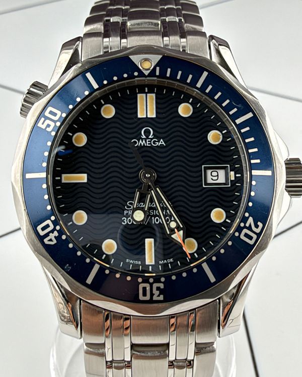 No Reserve - Omega Seamaster Diver 300M 36.25MM Quartz Blue Dial Steel Bracelet (2561.80.00)