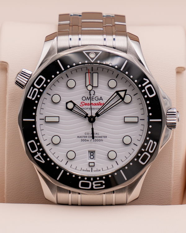 2024 Omega Seamaster Diver 300M 42MM White Dial Steel Bracelet (210.30.42.20.04.001)