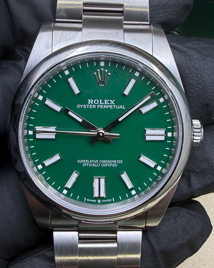 2024 Rolex Oyster Perpetual 41MM Green Dial Oyster Bracelet (124300)
