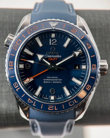 No Reserve - 2016 Omega Seamaster Planet Ocean 600M "GoodPlanet" 43.5MM Blue Dial Rubber Strap (232.32.44.22.03.001)
