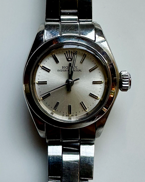 Rolex Oyster Perpetual Lady 26MM Silver Dial Oyster Bracelet (6718)