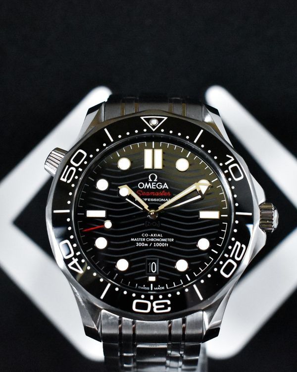 No Reserve - 2023 Omega Seamaster Diver 300M 42MM Black Dial Steel Bracelet (210.30.42.20.01.001)