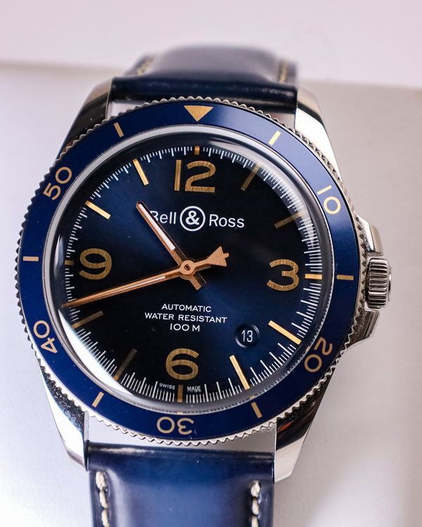 No Reserve - Bell & Ross BR V2 Aeronavale 41MM Blue Dial Leather Strap (BRV292-BU-G-ST/SCA)