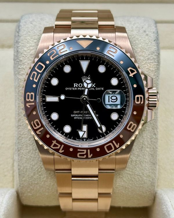 Rolex GMT-Master II (126715CHNR)