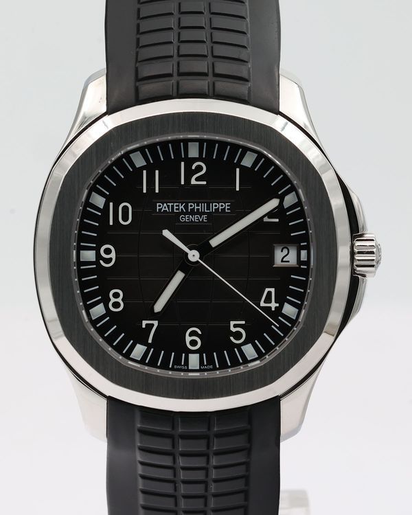 2019 Patek Philippe Aquanaut 40MM Black Dial Rubber Strap (5167A-001)