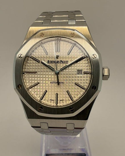2013 Audemars Piguet Royal Oak 41MM White Dial Steel Bracelet (15400ST.OO.1220ST.02)