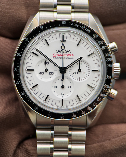2025 Omega Speedmaster Professional Moonwatch 42MM White Dial Steel Bracelet (310.30.42.50.04.001)