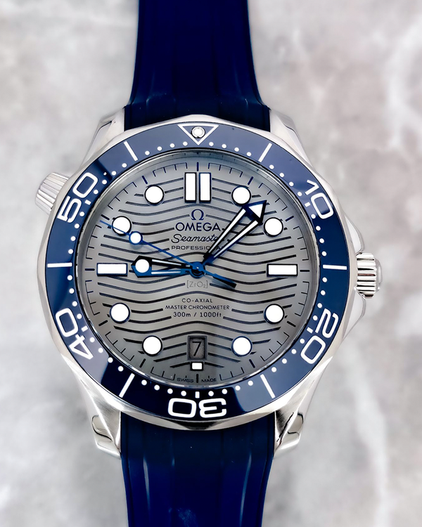 No Reserve - Omega Seamaster 300 (210.30.42.20.06.001)