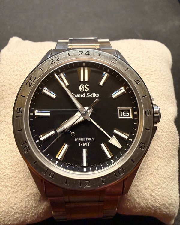 Grand Seiko Evolution 9 (SBGE283)