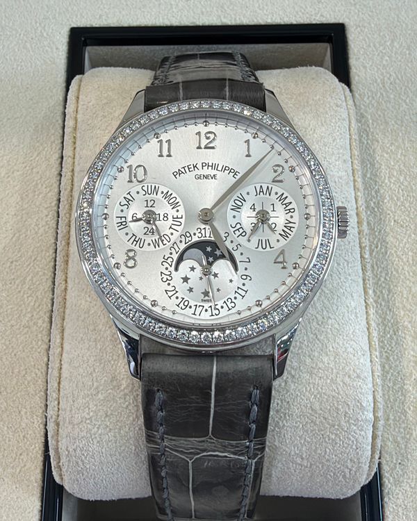 No Reserve - Patek Philippe Calatrava (7140G-001)