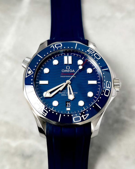 No Reserve - 2024 Omega Seamaster Diver 300M 42MM Blue Dial Rubber Strap (210.32.42.20.03.001)