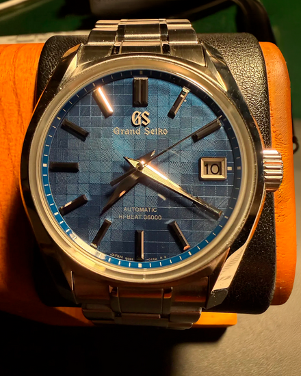 2023 Grand Seiko Heritage 40MM Blue Dial Steel Bracelet (SBGH315)
