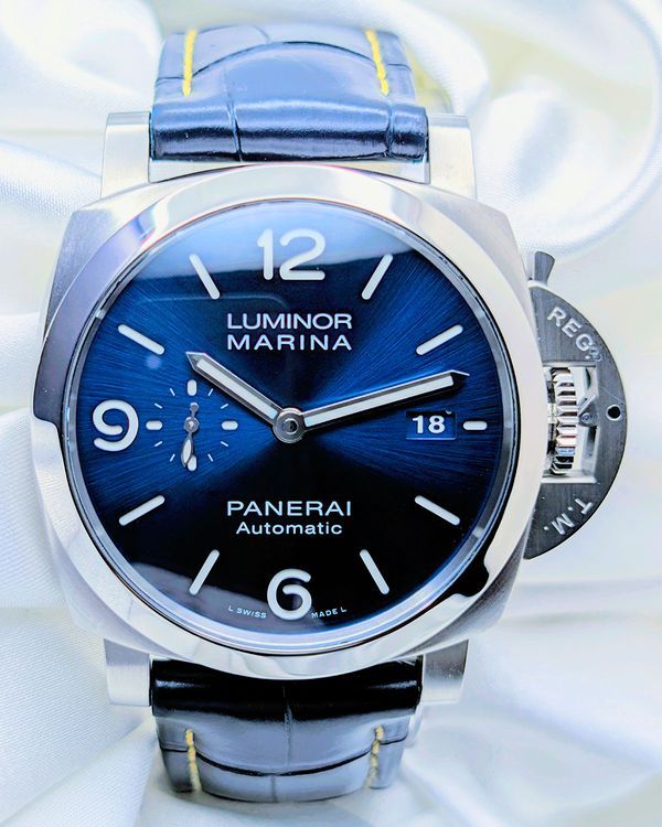 2021 Panerai Luminor Marina 44MM Blue Dial Leather Strap (PAM01313)