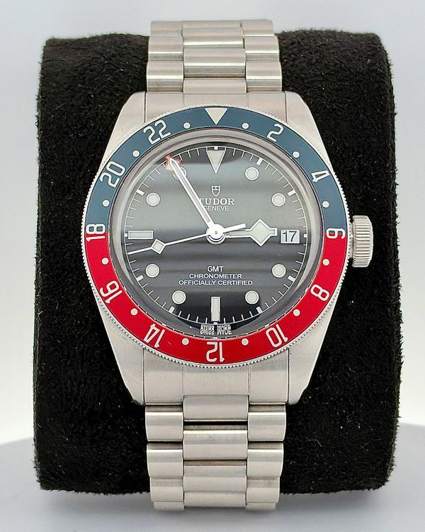 Tudor Black Bay GMT "Pepsi" 41MM Black Dial Steel Bracelet (79830RB)